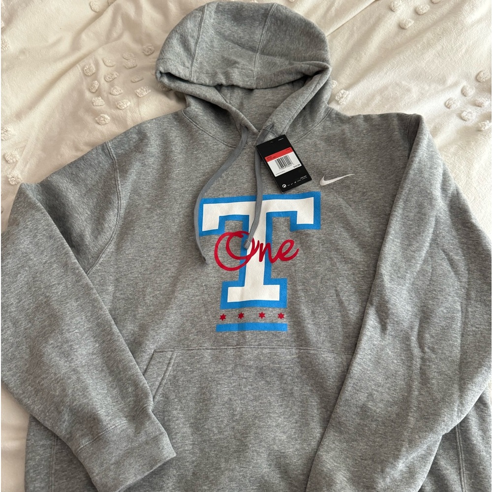 Nike Light Gray Team One Lacrosse Hoodie Size L NWT